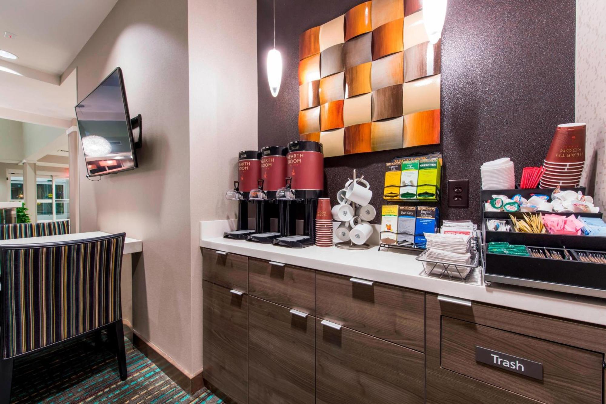 Residence Inn By Marriott Nashua Exterior photo