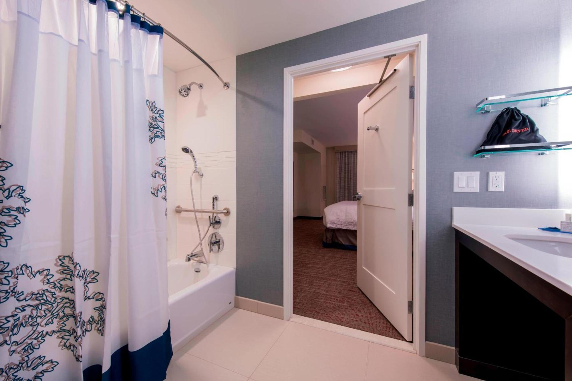 Residence Inn By Marriott Nashua Exterior photo